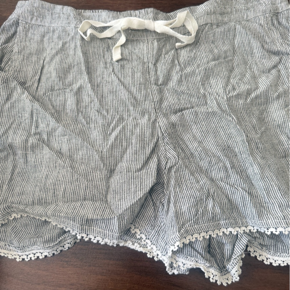 Women’s Nordstrom Rack twill shorts - Brand new w tags
